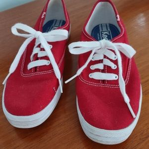 Women's kids tennis shoes